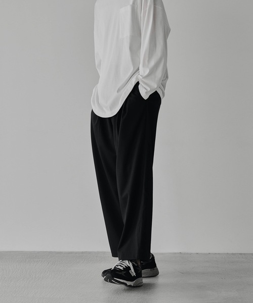 remer(リメール)の「loose double tuck wide PT / ルーズダブルタックワイドパンツ(その他パンツ・メンズ・ネイビー/ブラック/グレー/チャコールグレー・SMALL/MEDIUM/LARGE)」の7枚目の写真