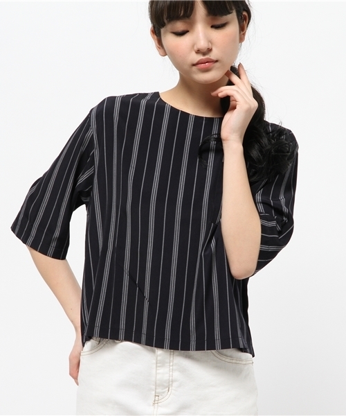 CIAOPANIC（チャオパニック）の「【Ciaopanic】　ヘリンボンストライプBigスリーブBL（シャツ/ブラウス・レディース・ネイビー/オフホワイト・FREE）」の2枚目の写真