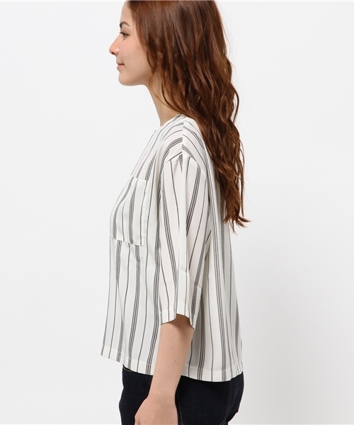 CIAOPANIC（チャオパニック）の「【Ciaopanic】　ヘリンボンストライプBigスリーブBL（シャツ/ブラウス・レディース・ネイビー/オフホワイト・FREE）」の4枚目の写真