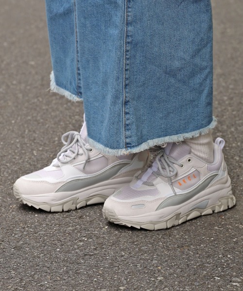 AKIIICLASSIC/アキクラシックURBANTRACKERスニーカー