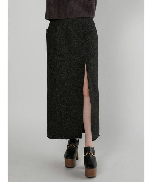 MURUA（ムルーア）の「ツイードフリンジディープスリットスカート（スカート・レディース・ブラック/モカ・1/2）」の2枚目の写真