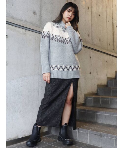 MURUA（ムルーア）の「ツイードフリンジディープスリットスカート（スカート・レディース・ブラック/モカ・1/2）」の12枚目の写真