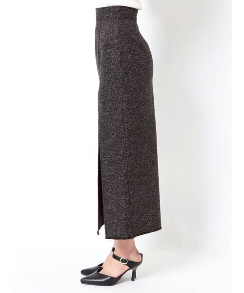 MURUA（ムルーア）の「ツイードフリンジディープスリットスカート（スカート・レディース・ブラック/モカ・1/2）」の20枚目の写真