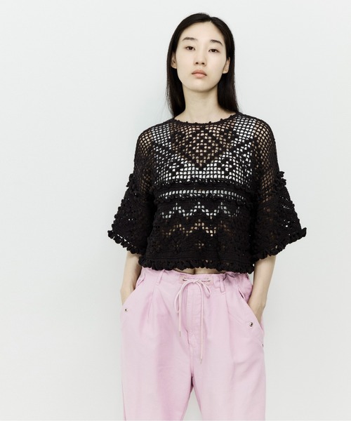 UNFIL（アンフィル）の「unfil アンフィル / hand-crochet back to front cardigan 2WAYフリル手かぎ針編みカーディガン / WHSP-UW125（カーディガン/ボレロ・レディース・オフホワイト/スミクロ・1）」の2枚目の写真