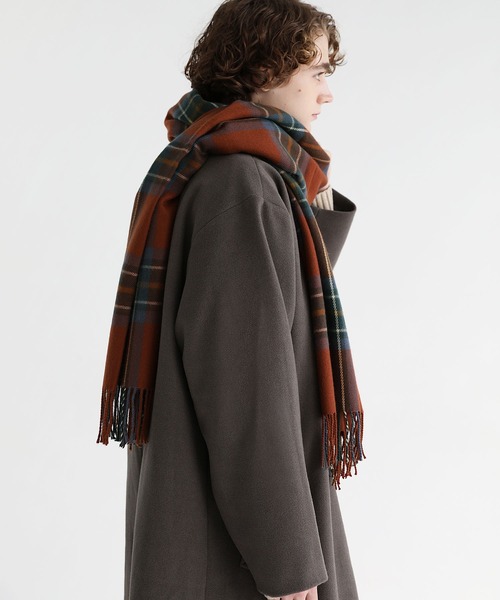 ETELIO（エテリオ）の「ボリュームフリンジマフラー チェック（マフラー・メンズ・ブルー系/オレンジ系/ネイビー系・FREE）」の15枚目の写真