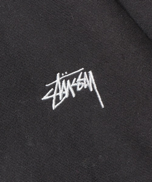 STUSSY（ステューシー）の「STUSSY/ステューシー STOCK LOGO CREW スウェット（スウェット・メンズ・グレー/ベージュ/ブラック/グリーン/サンドベージュ・L/XL/S/M）」の6枚目の写真