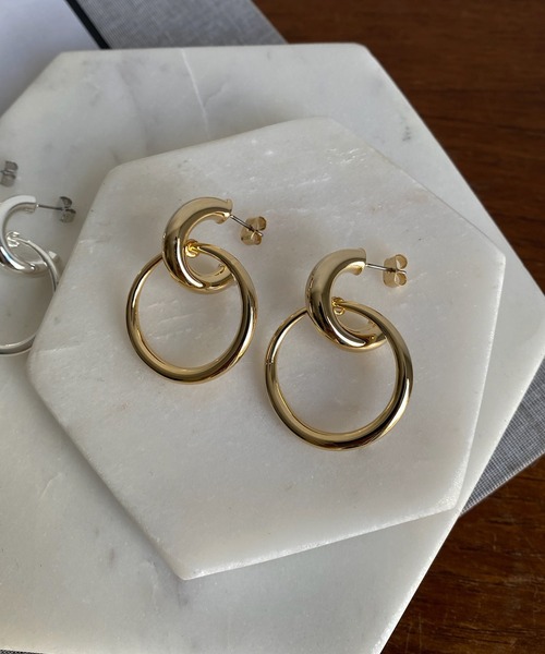 DouDou（ドゥドゥ）の「ダブルリングピアス（ピアス（両耳用））」 - WEAR