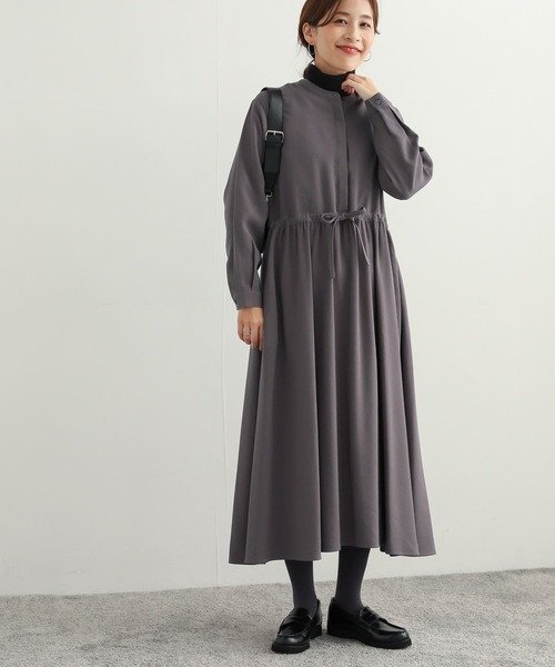 URBAN RESEARCH DOORS（アーバンリサーチドアーズ）の「ウエストドロストワンピース（ワンピース・レディース・チャコールグレー/ブラック/カーキ・MEDIUM）」の11枚目の写真