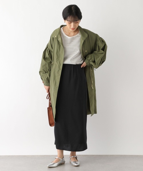 LEPSIM（レプシィム）の「サテンナロースカート　184657（スカート・レディース・ブラック/グレイッシュベージュ・FREE）」の3枚目の写真