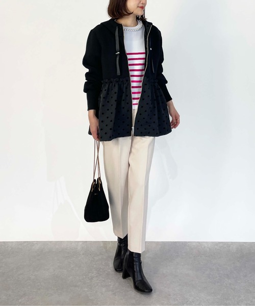 PICCIN PERLA(ピッチンペルラ)の「裾フロッキードットフードパーカー(パーカー・レディース・ブラック/ネイビー・M)」の8枚目の写真