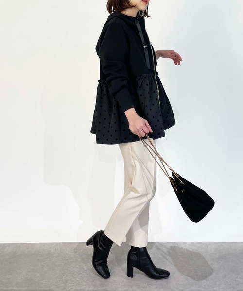 PICCIN PERLA(ピッチンペルラ)の「裾フロッキードットフードパーカー(パーカー・レディース・ブラック/ネイビー・M)」の11枚目の写真