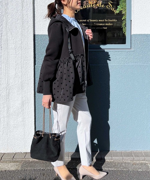 PICCIN PERLA(ピッチンペルラ)の「裾フロッキードットフードパーカー(パーカー・レディース・ブラック/ネイビー・M)」の20枚目の写真