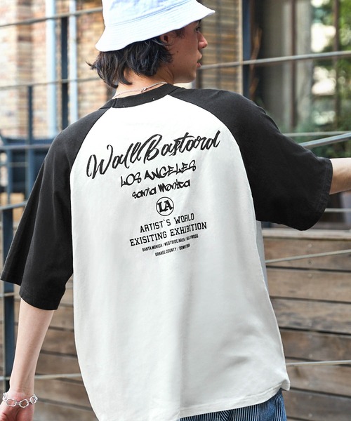 BARK MANHATTAN(バークマンハッタン)の「ヴィンテージライクデザイン オーバーサイズラグラン半袖Tシャツ(Tシャツ/カットソー・メンズ・ホワイト系1/ネイビー系1/アッシュグレー/ブラック系1/ブラック/チャコール/ブラック系2/グレー系2/ブラック系3/オフホワイト/ダークオリーブ/グレー系3/グレー系4/グレー系5/グレー系6/ホワイト系2・M/L)」の3枚目の写真