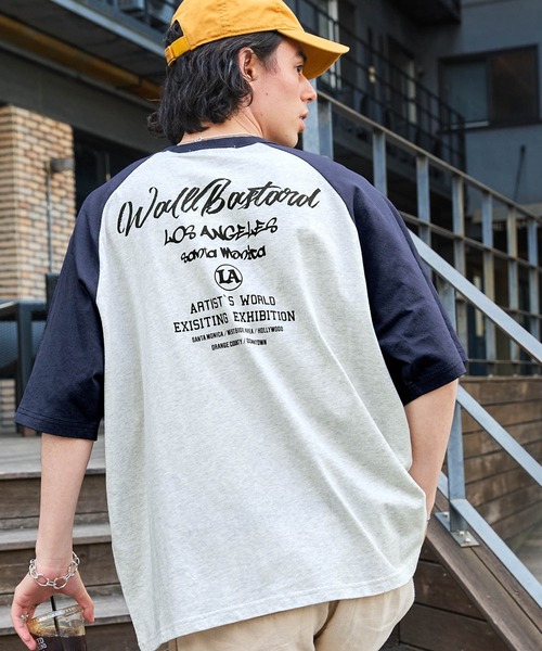 BARK MANHATTAN(バークマンハッタン)の「ヴィンテージライクデザイン オーバーサイズラグラン半袖Tシャツ(Tシャツ/カットソー・メンズ・ホワイト系1/ネイビー系1/アッシュグレー/ブラック系1/ブラック/チャコール/ブラック系2/グレー系2/ブラック系3/オフホワイト/ダークオリーブ/グレー系3/グレー系4/グレー系5/グレー系6/ホワイト系2・M/L)」の16枚目の写真
