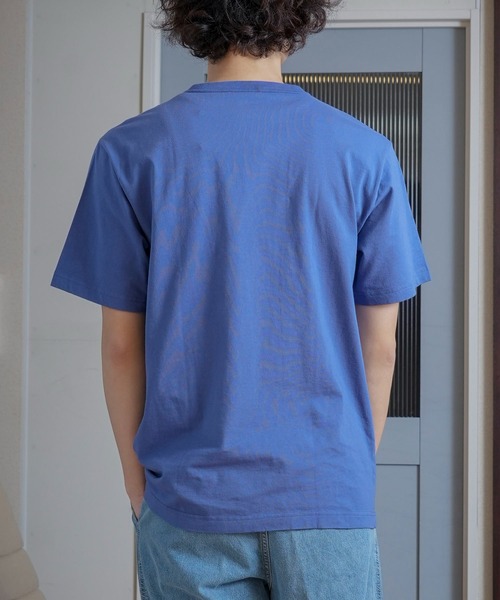 Champion(チャンピオン)の「【CHAMPION/チャンピオン】ワンポイント ブランドロゴ 刺繍 Tシャツ USAコットン100% サスティナブル(Tシャツ/カットソー・メンズ・オフホワイト/ホワイト/ダークグリーン/ネイビー/ピンク/ブラック/マスタード/ブルー・LARGE/SMALL/X-LARGE/MEDIUM)」の13枚目の写真