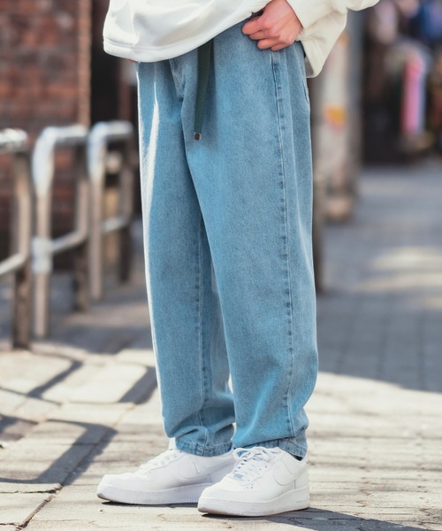 improves（インプローブス）の「デニム ワイド テーパード パンツ（デニムパンツ・メンズ・ケミカルウォッシュ/ライトブルー/ライトブラック/インディゴブルー/ブラック・LARGE/MEDIUM）」の3枚目の写真