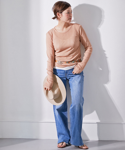 Deuxieme Classe（ドゥーズィエムクラス）の「*Dainty Tシャツ