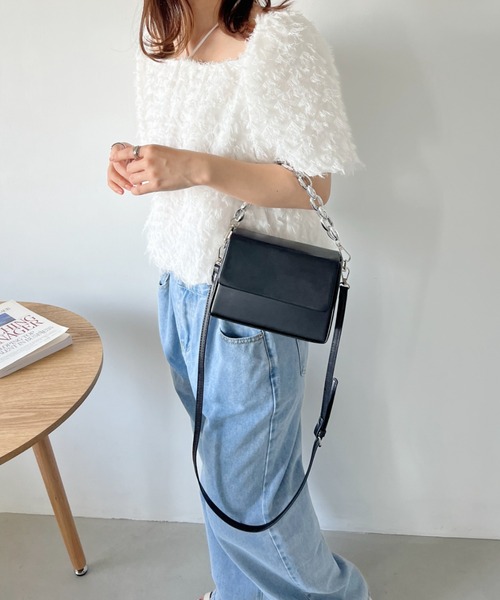 CLEA（クレア）の「チェーン付き 2WAYフラップスクエアPUショルダーバッグ（ショルダーバッグ・レディース・ブラウン/ブラック・FREE）」の9枚目の写真
