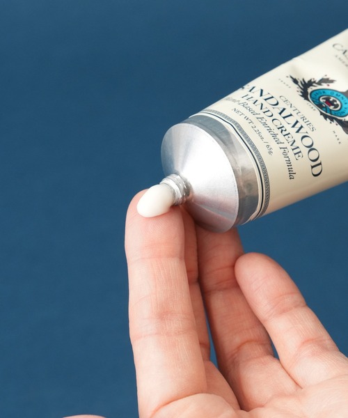 BIRTHDAY BAR(バースデイバー)の「CASWELL MASSEY センチュリーズ ハンドクリーム 65g(ハンドケア/ハンドクリーム・レディース・その他1/その他2/その他3・フリー)」の4枚目の写真