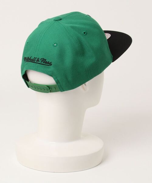 Mitchell&Ness(ミッチェル&ネス)の「【Mitchell&Ness】NBA TEAM 2 TONE 2.0 SNAPBACK NBA CELTICS BULLS LAKERS KNICKS SUNS/ベースボールキャップ(キャップ・メンズ・B/A/C・FREE)」の6枚目の写真