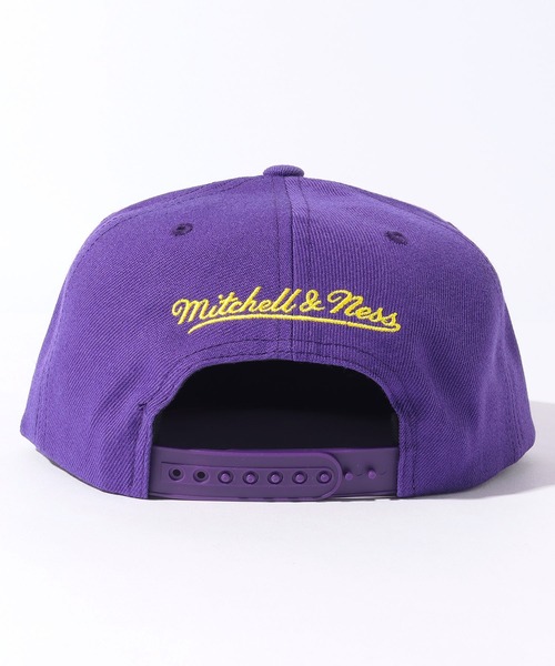 Mitchell&Ness(ミッチェル&ネス)の「【Mitchell&Ness】NBA TEAM 2 TONE 2.0 SNAPBACK NBA CELTICS BULLS LAKERS KNICKS SUNS/ベースボールキャップ(キャップ・メンズ・B/A/C・FREE)」の11枚目の写真