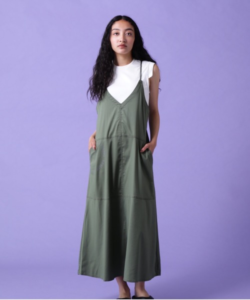 AVIREX(アヴィレックス)の「CROSS STRING CAMISOLE DRESS/ クロスストリング キャミソールドレス(ワンピース・レディース・オリーブ/ブラック・FREE)」の5枚目の写真