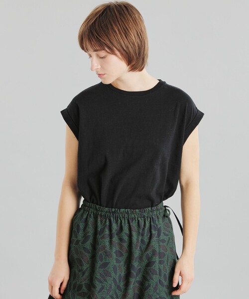 MACKINTOSH PHILOSOPHY(マッキントッシュ フィロソフィー)の「GREY LABEL リネンミックスドルマンT(Tシャツ/カットソー・レディース・オフホワイト/グレー/ブルー/ブラック/レッド・2)」の3枚目の写真