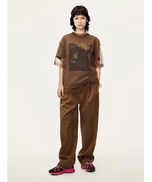 JNBY(ジェーエヌビーワイ)の「Diamond-shaped Pleated Mesh Top(その他トップス・レディース・ブラウン/ピンク/ブラック・36/38/40)」の11枚目の写真