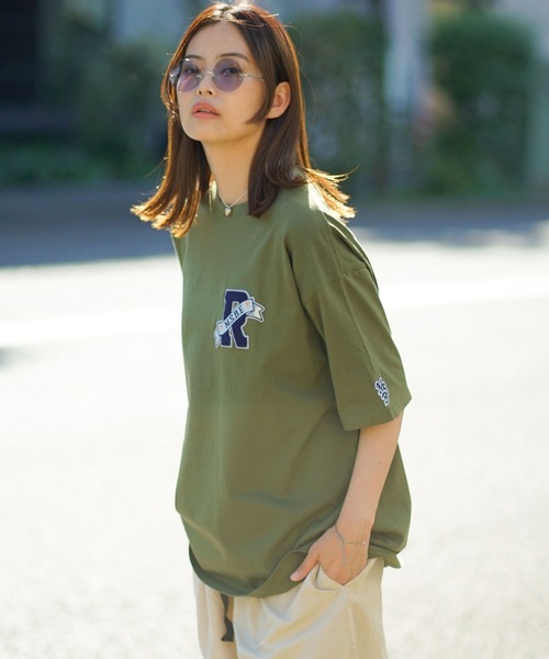 roial（ロイアル）の「DESIGN TEE/ROIAL(ロイアル)半袖Tシャツ（Tシャツ/カットソー・メンズ・ホワイト/ベージュ/ブルー/グリーン・MEDIUM/LARGE/X-LARGE/SMALL）」の4枚目の写真