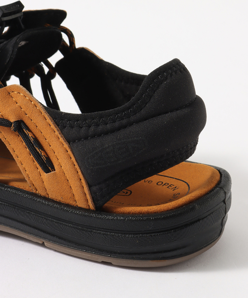 KEEN(キーン)の「【KEEN / キーン】 UNEEK II OT(その他シューズ・メンズ・ブラック/イエロー・26cm/27cm/28cm)」の6枚目の写真