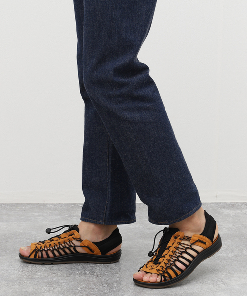 KEEN(キーン)の「【KEEN / キーン】 UNEEK II OT(その他シューズ・メンズ・ブラック/イエロー・26cm/27cm/28cm)」の18枚目の写真