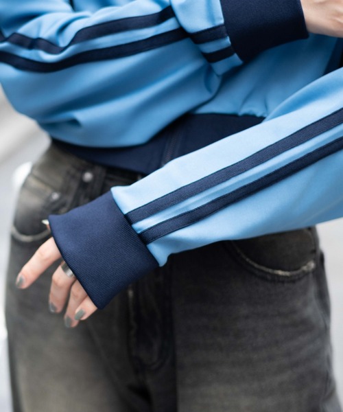 WEGO(ウィゴー)の「WEGO/ショートトラックジャケット(ジャージ・レディース・ブルー/ホワイト/ブラック・FREE)」の12枚目の写真