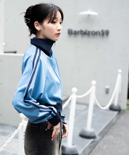 WEGO(ウィゴー)の「WEGO/ショートトラックジャケット(ジャージ・レディース・ブルー/ホワイト/ブラック・FREE)」の9枚目の写真