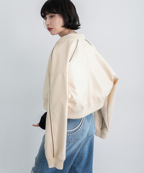 PAGEBOY（ページボーイ）の「フェイクレザーパイピングショートブルゾン（ブルゾン・レディース・アイボリー/ブラック・FREE）」の10枚目の写真