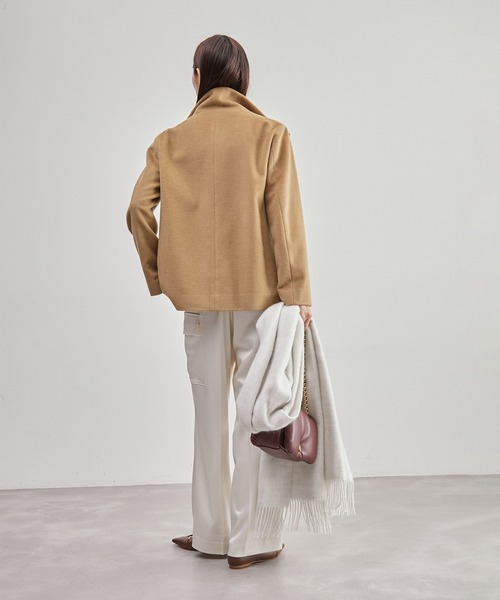 ROPE'(ロペ)の「【高評価】プレミアムカシミヤショートコート(ステンカラーコート・レディース・ブラック/ベージュ/キナリ・36/38/40)」の10枚目の写真