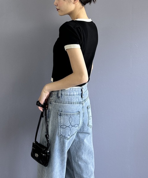 Silly（シリー）の「モノトーンバイカラースクウェアネックTEE（Tシャツ/カットソー・レディース・ホワイト/ブラック・FREE）」の22枚目の写真