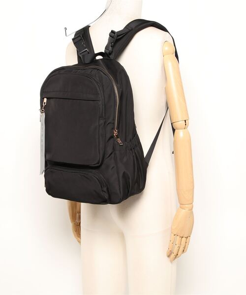 Qu'est-ce Que Le “Design”?(ケスクルデザイン)の「【Qu’est-ce Que Le “Design”?/ケスクルデザイン】 16pockets マザーズデイパック(バックパック/リュック・レディース・ブラック/ネイビー/グレー・FREE)」の4枚目の写真