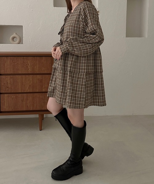 apres jour clair(アプレジュールクレア)の「【apres jour clair】アソートリボンチュニックブラウス【ZOZOTOWN限定アイテム】(シャツ/ブラウス・レディース・ブラック/ボルドー/グレー/ブラウン系その他・フリー/X-LARGE)」の6枚目の写真