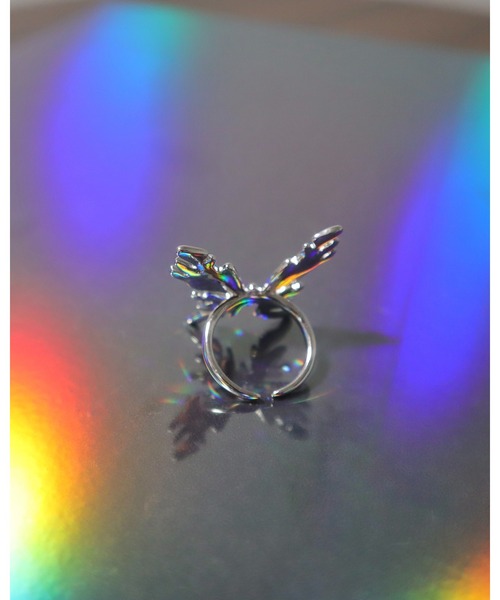 tone(トーン)の「【88eighty-eight】ゴシックパンクbutterflyレッドリング【import】(MA)(リング・レディース・レッド・FREE)」の7枚目の写真