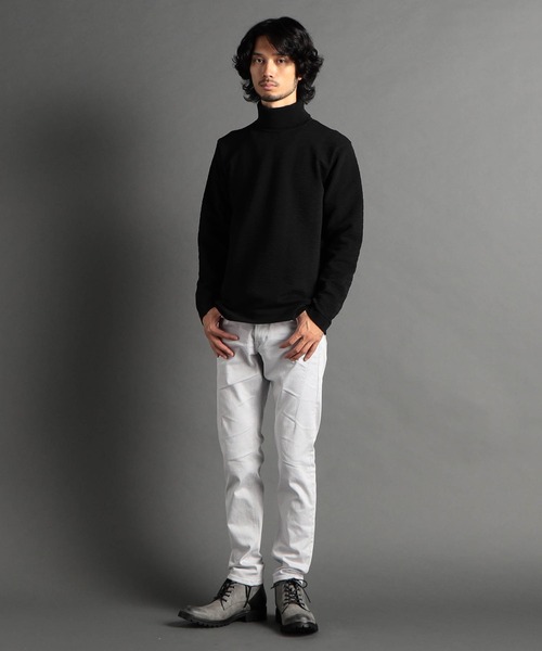 HIDEAWAYS NICOLE（ハイダウェイニコル）の「ランダムタックボーダータートルネックニット（ニット/セーター・メンズ・オフホワイト/ブラック/ホワイト×ブラック/シルバーグレー・LARGE/MEDIUM/X-LARGE）」の5枚目の写真