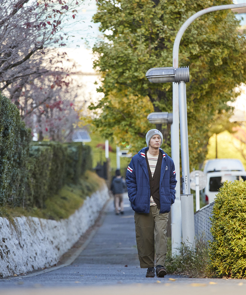 PARIS SAINT-GERMAIN(パリサンジェルマン)の「【Paris Saint-Germain】WEEPLAY PSG ナイロンジャケット(ナイロンジャケット・メンズ・ネイビー・LARGE/X-LARGE/MEDIUM)」の4枚目の写真