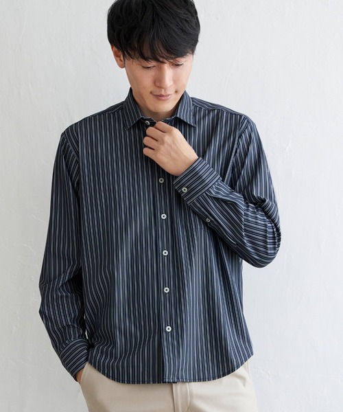 IKKA LOUNGE（イッカラウンジ）の「GOKU楽ワークスイスカラーシャツ（シャツ/ブラウス・メンズ・ネイビー/ホワイト・L/M/S/XL）」の7枚目の写真