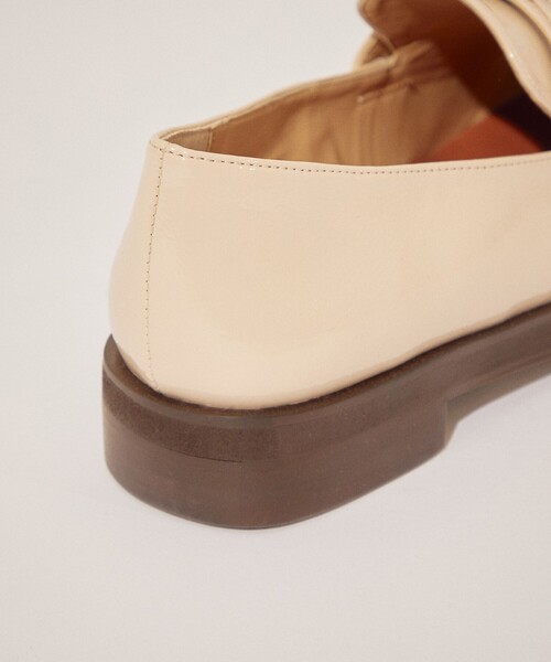 DEICY(デイシー)の「リボンローファー(ローファー・レディース・グリーン系その他/ブラック/アイボリー・M/L/S)」の9枚目の写真