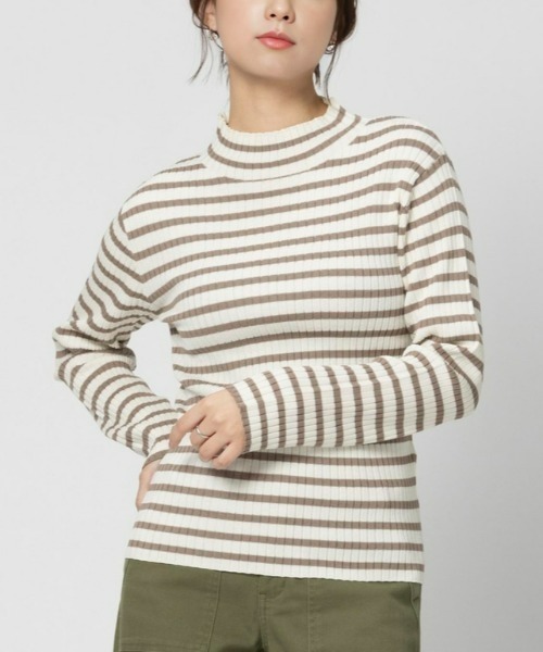 HONEYSUCKLE ROSE（ハニーサックルローズ）の「【HONEYSUCKLE ROSE】ハイゲージリブニット（ニット/セーター・レディース・オフホワイト/ブラック/ブラック×ホワイト/ホワイト×カーキブラウン・M/L）」の3枚目の写真