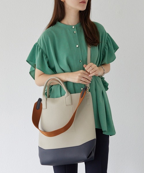 LAVEANGE（ラビアンジェ）の「キャンバスカラーストラップバッグ（ショルダーバッグ・レディース・イエロー/グリーン/ライトグレー・F）」の15枚目の写真