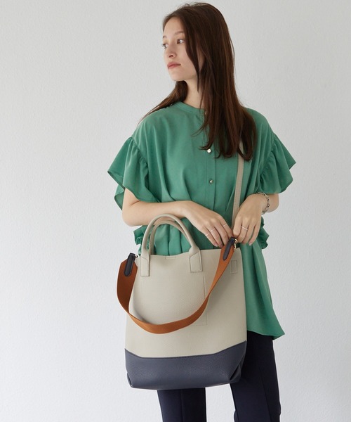 LAVEANGE（ラビアンジェ）の「キャンバスカラーストラップバッグ（ショルダーバッグ・レディース・イエロー/グリーン/ライトグレー・F）」の18枚目の写真