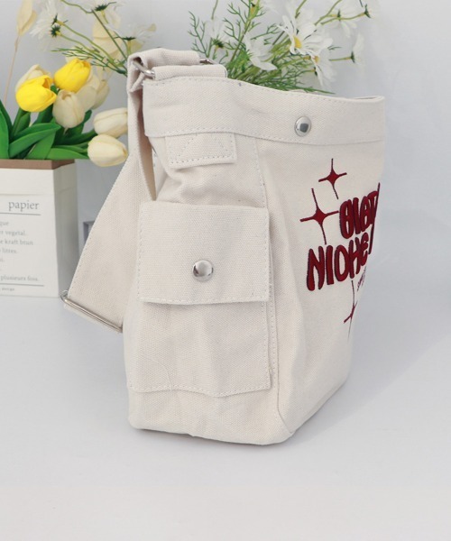 Miniministore（ミニミニストア）の「ショルダーバッグ キャンバス 大容量通学（ショルダーバッグ・レディース・アイボリー・FREE）」の4枚目の写真