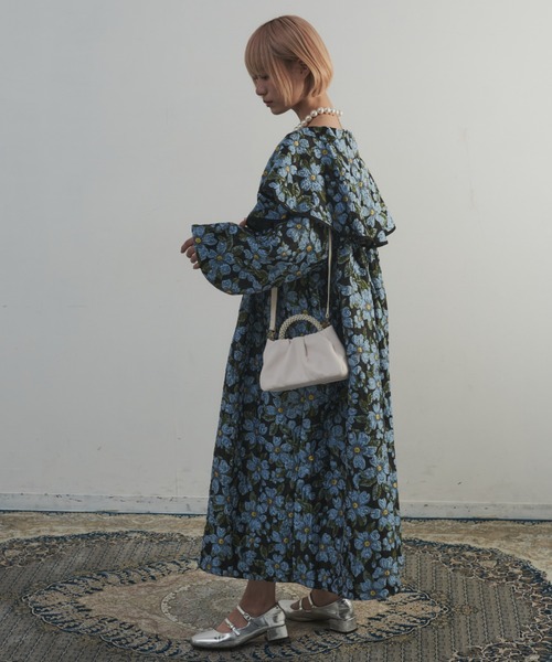 MERLOT(メルロー)の「パールハンドバッグ(ハンドバッグ・レディース・ブラック/ホワイト・FREE)」の4枚目の写真