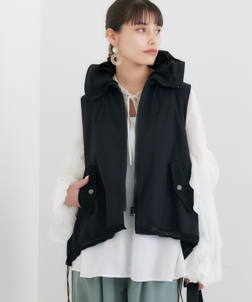 33℃ メッシュ切替ボリュームネックベスト