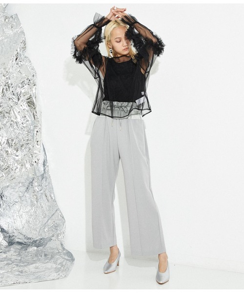 Settimissimo(セッティミッシモ)の「フリルキャンディースリーブ シアー プルオーバー 長袖(Tシャツ/カットソー・レディース・ブラック/アイボリー・FREE)」の6枚目の写真